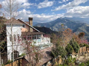 Aurora Villa